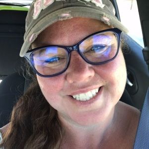 Meet your Posher, Chantel-lee